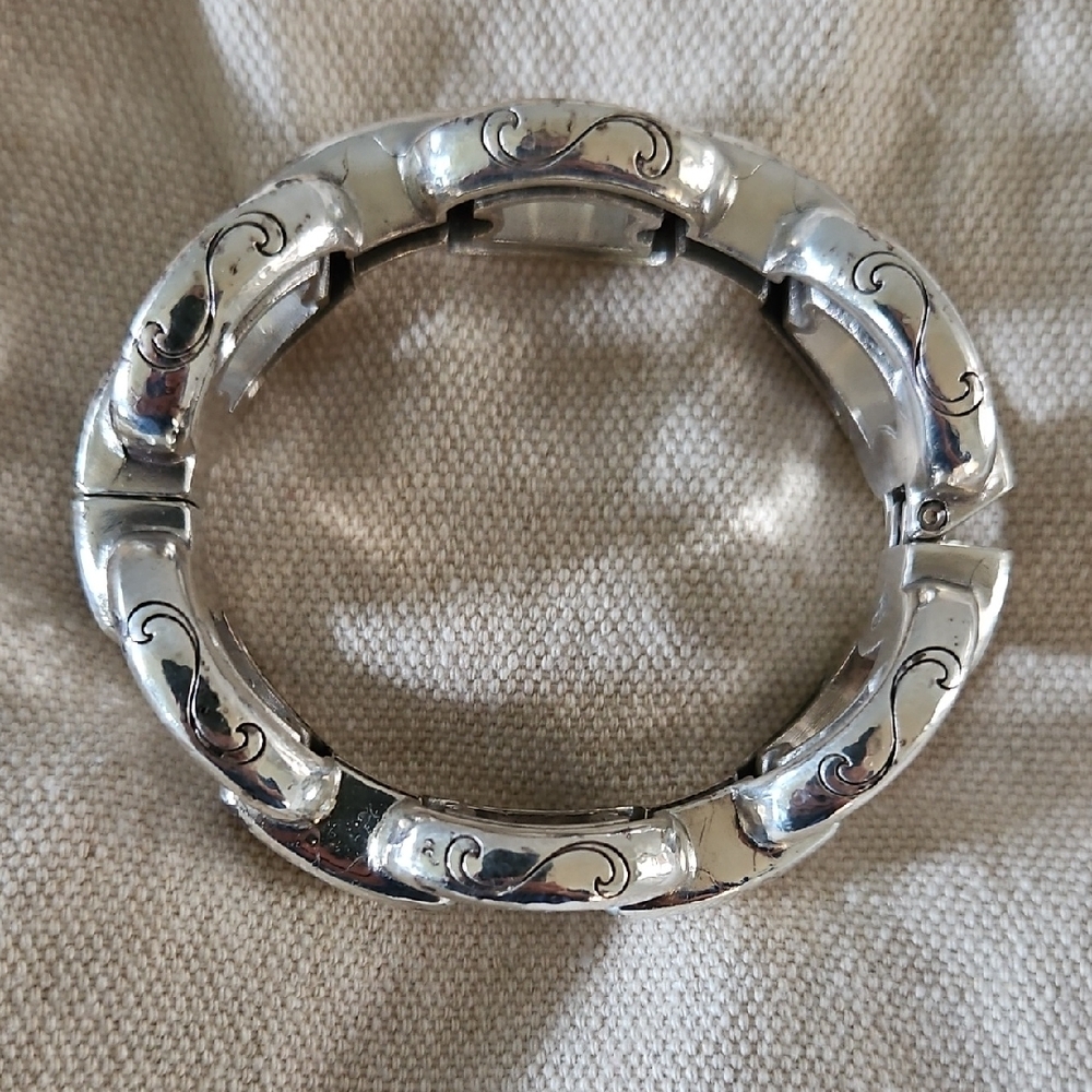 Elegant Silver Bracelet